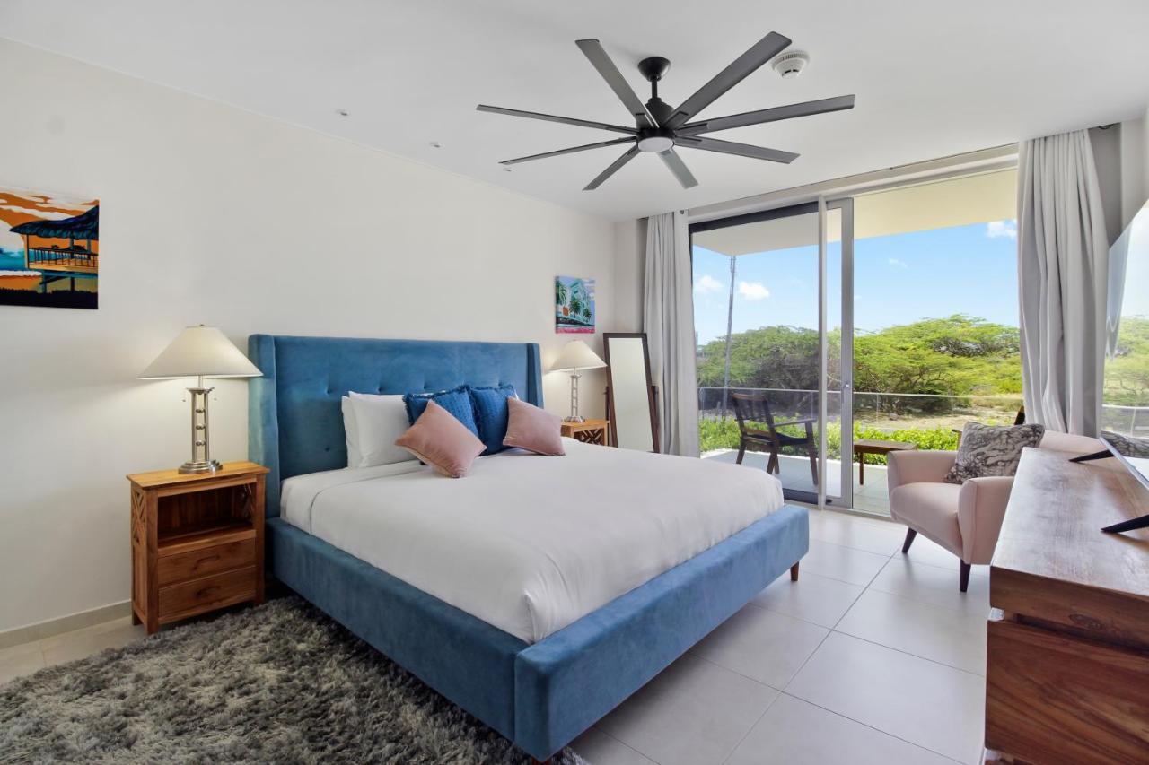 O Condominium Beachfront Residences, By Bocobay Aruba Palm Beach Extérieur photo