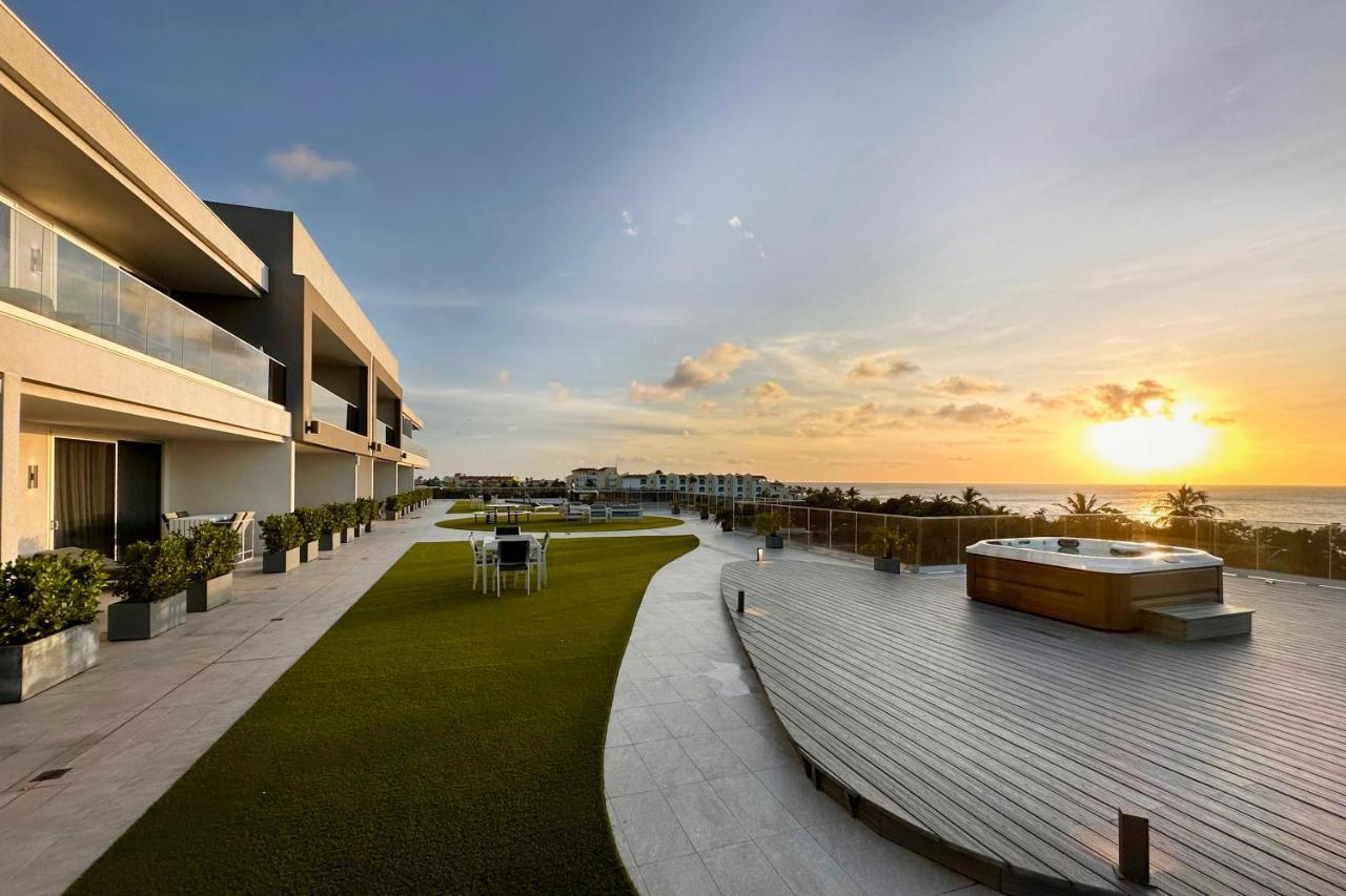 O Condominium Beachfront Residences, By Bocobay Aruba Palm Beach Extérieur photo