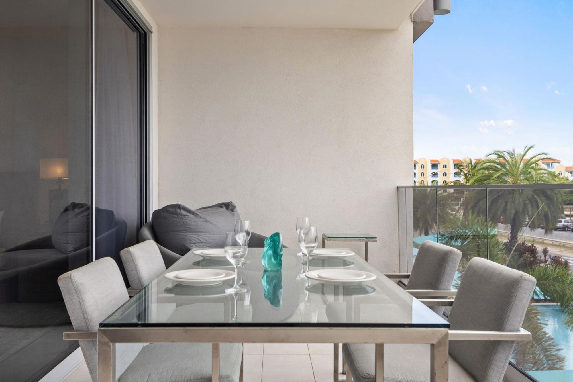 O Condominium Beachfront Residences, By Bocobay Aruba Palm Beach Extérieur photo