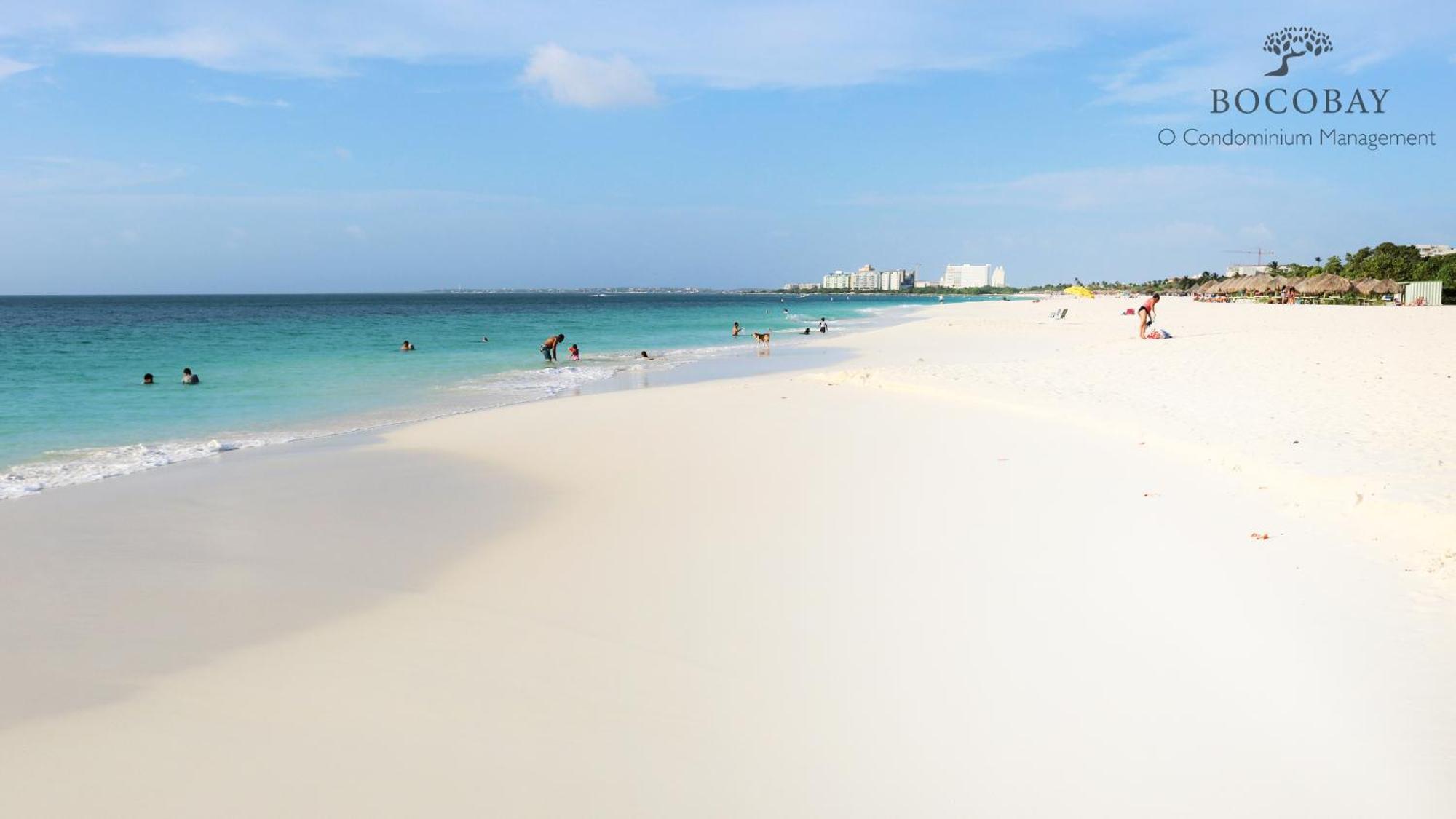 O Condominium Beachfront Residences, By Bocobay Aruba Palm Beach Extérieur photo